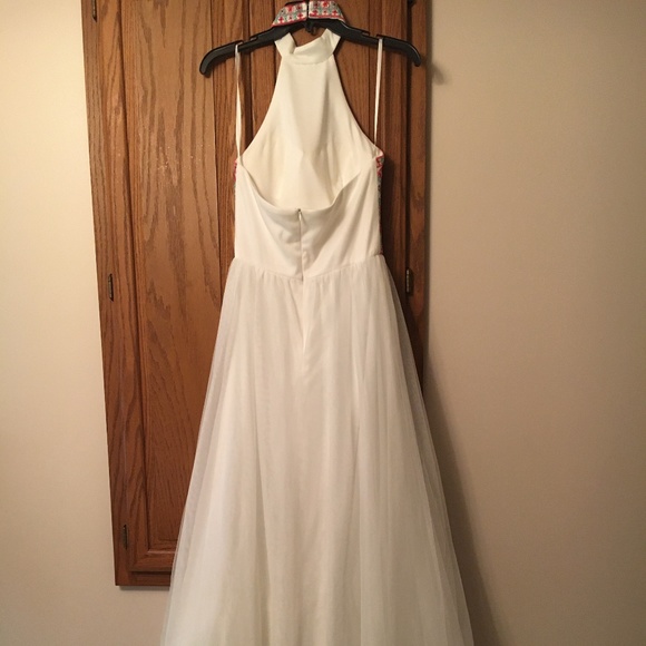 2018 Blondie Nites White Embroidered Prom Dress - Picture 4 of 5